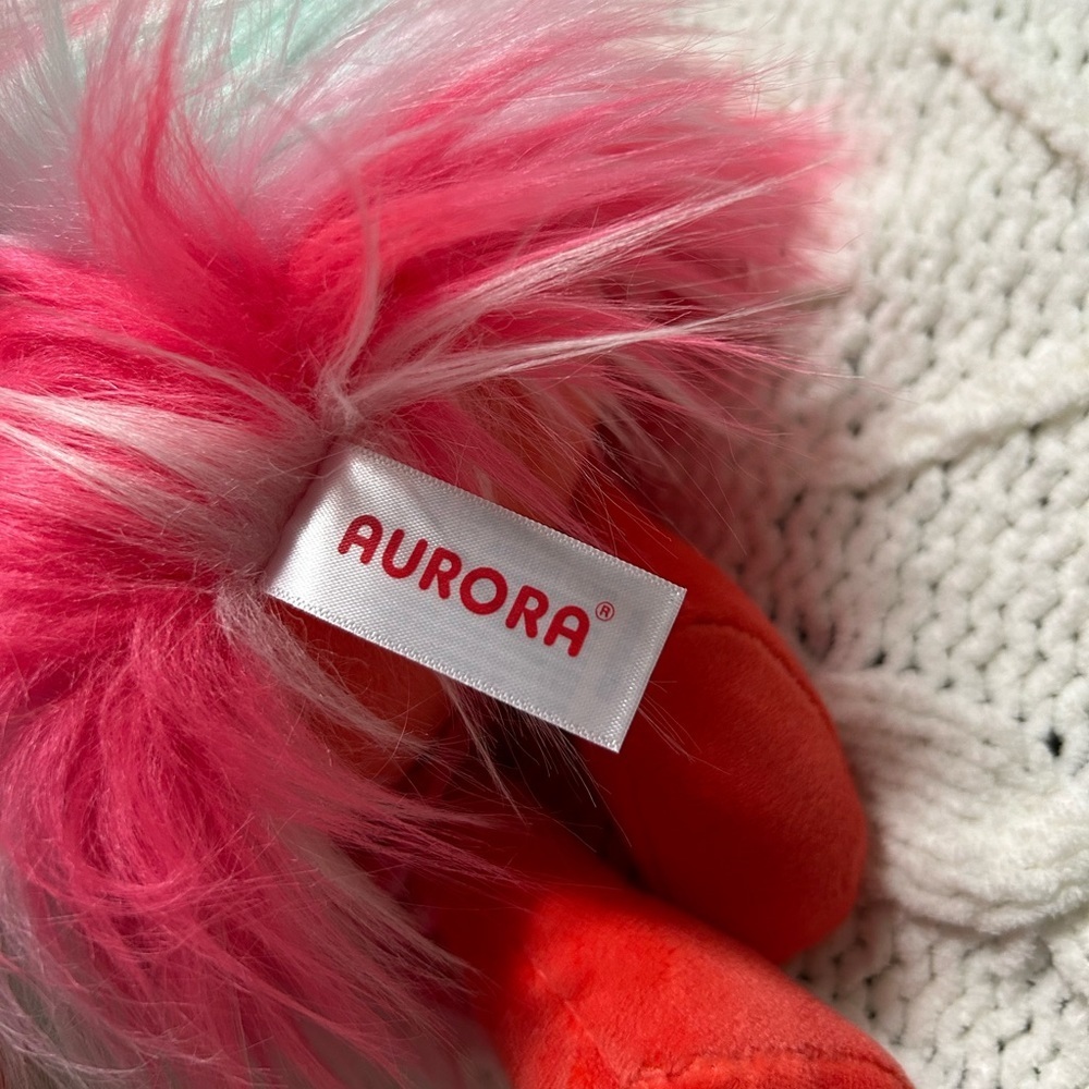 Aurora Red Valentine Luv Monster Bugmoo - Picture 8 of 8
